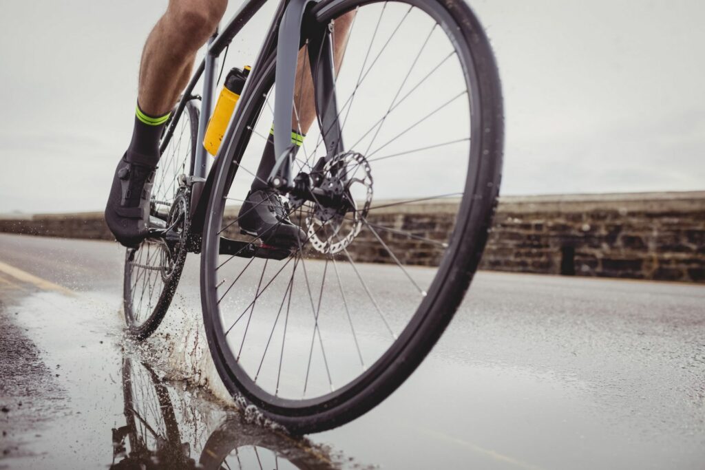 vélo cadre titane ou carbone pour un triathlon 