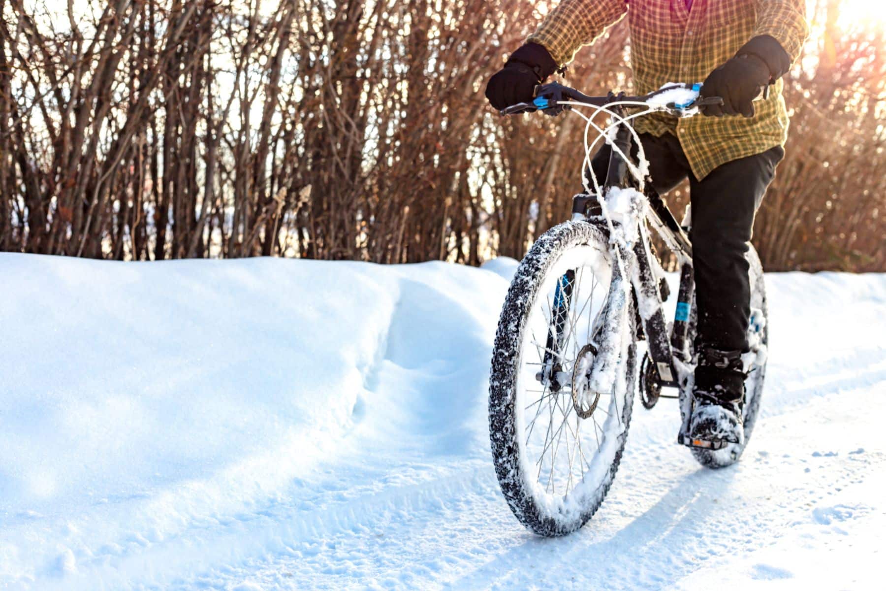 Gants vélo : Quelle matière privilégier pour l’hiver ?