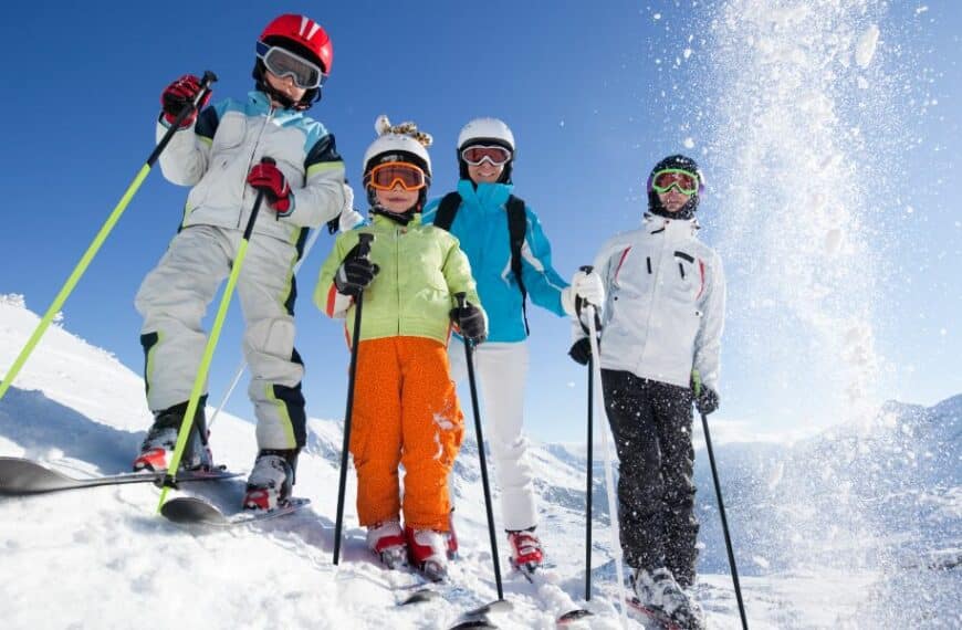 5 conseils à suivre pour préparer son corps avant une semaine de ski pour éviter les blessures.