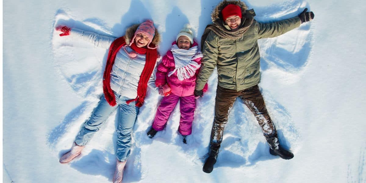 Vacances de Février : Quelles activités pratiquer en famille à la neige ?